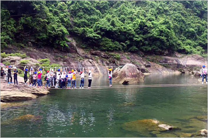 长和控股宁德福鼎业务员团建风采6